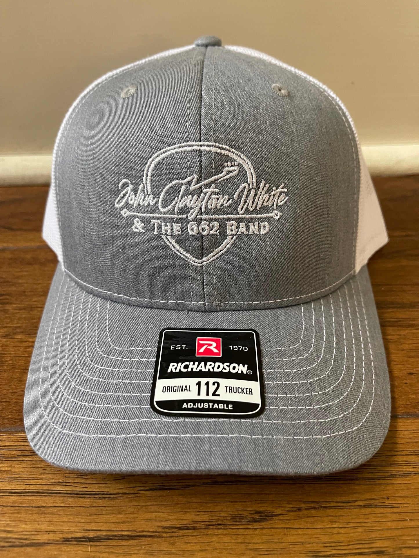Logo Caps